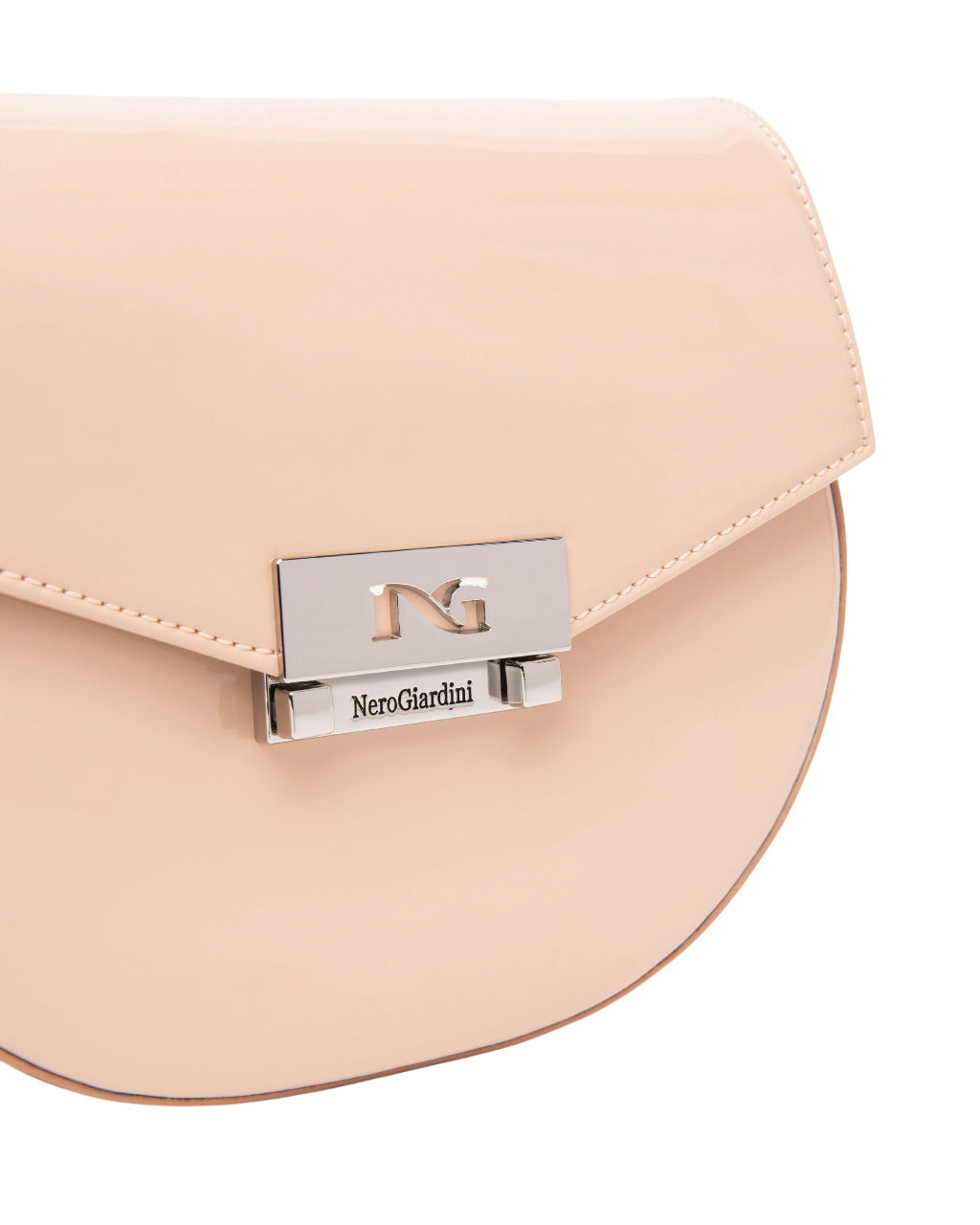 E543710D-Rosa
