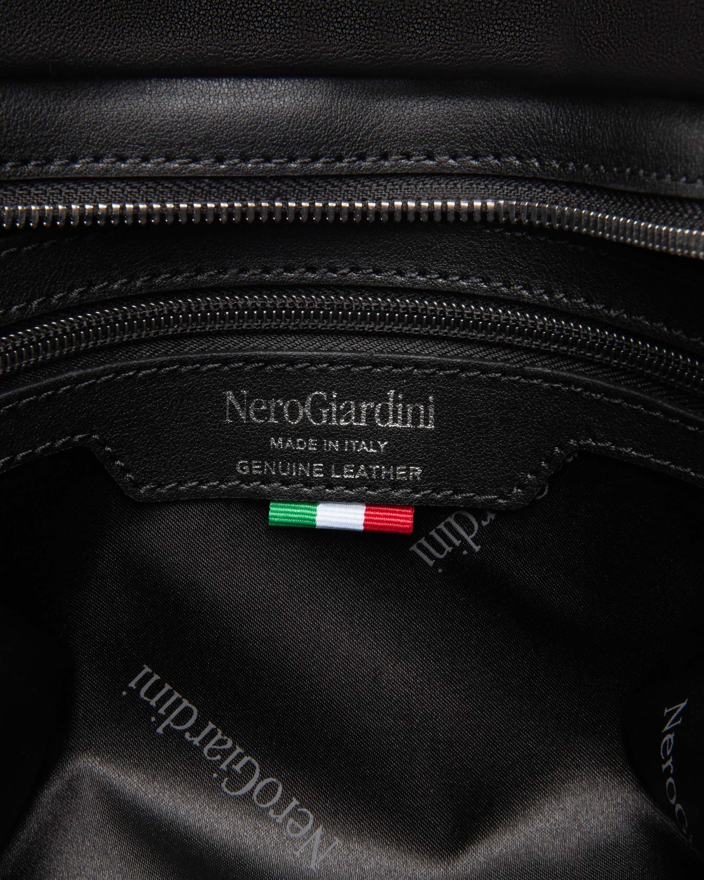 E543915D-Nero