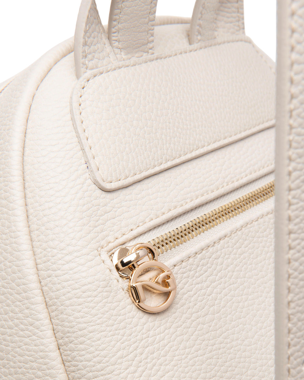 E543961D-Beige