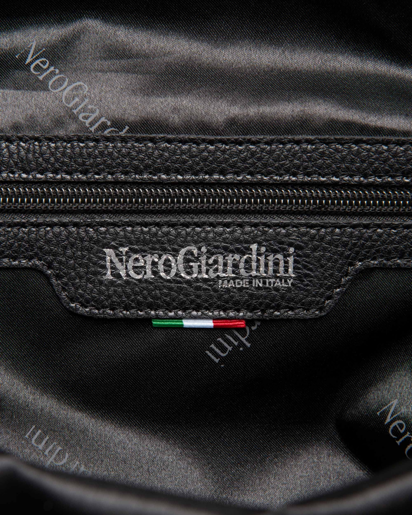I544072D-Nero