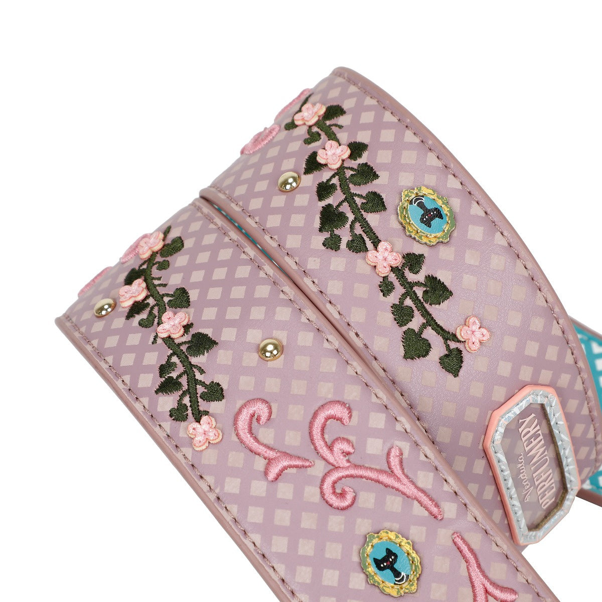C53183281-Rosa