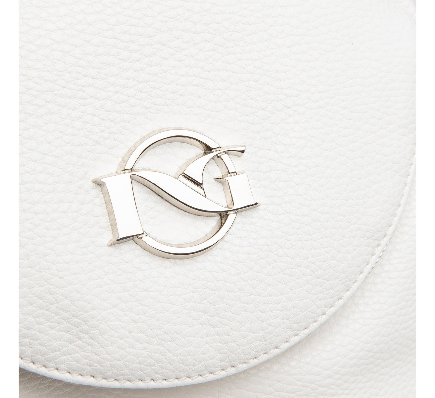 E443783D-Bianco