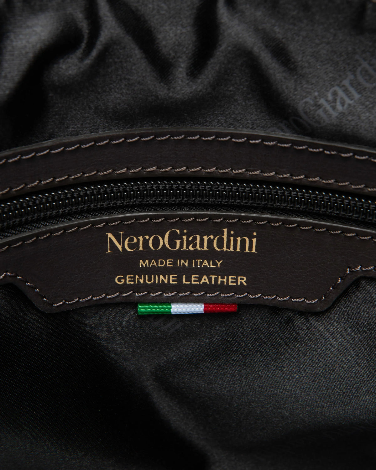 I644345D-Marrone