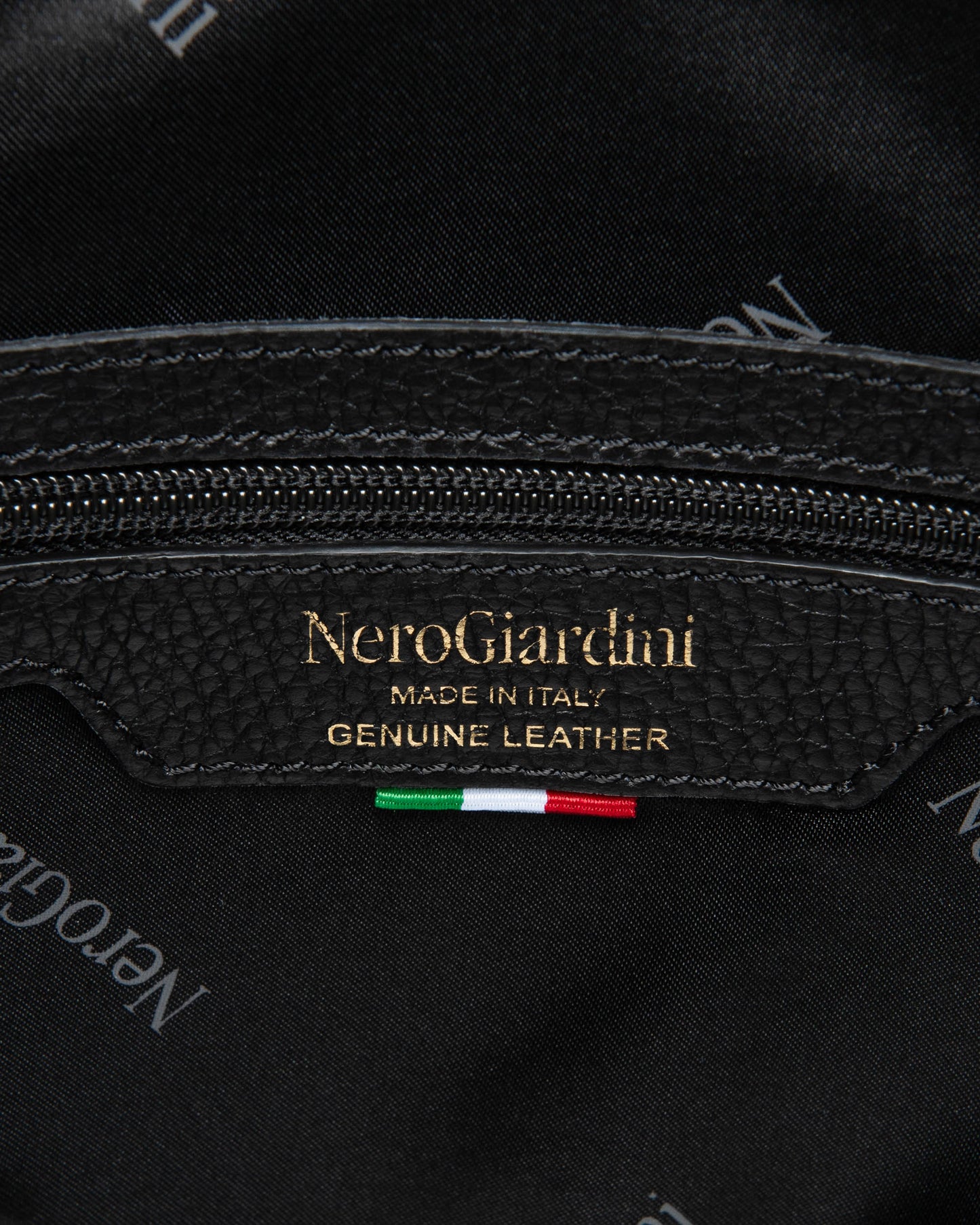 I644351D-Nero