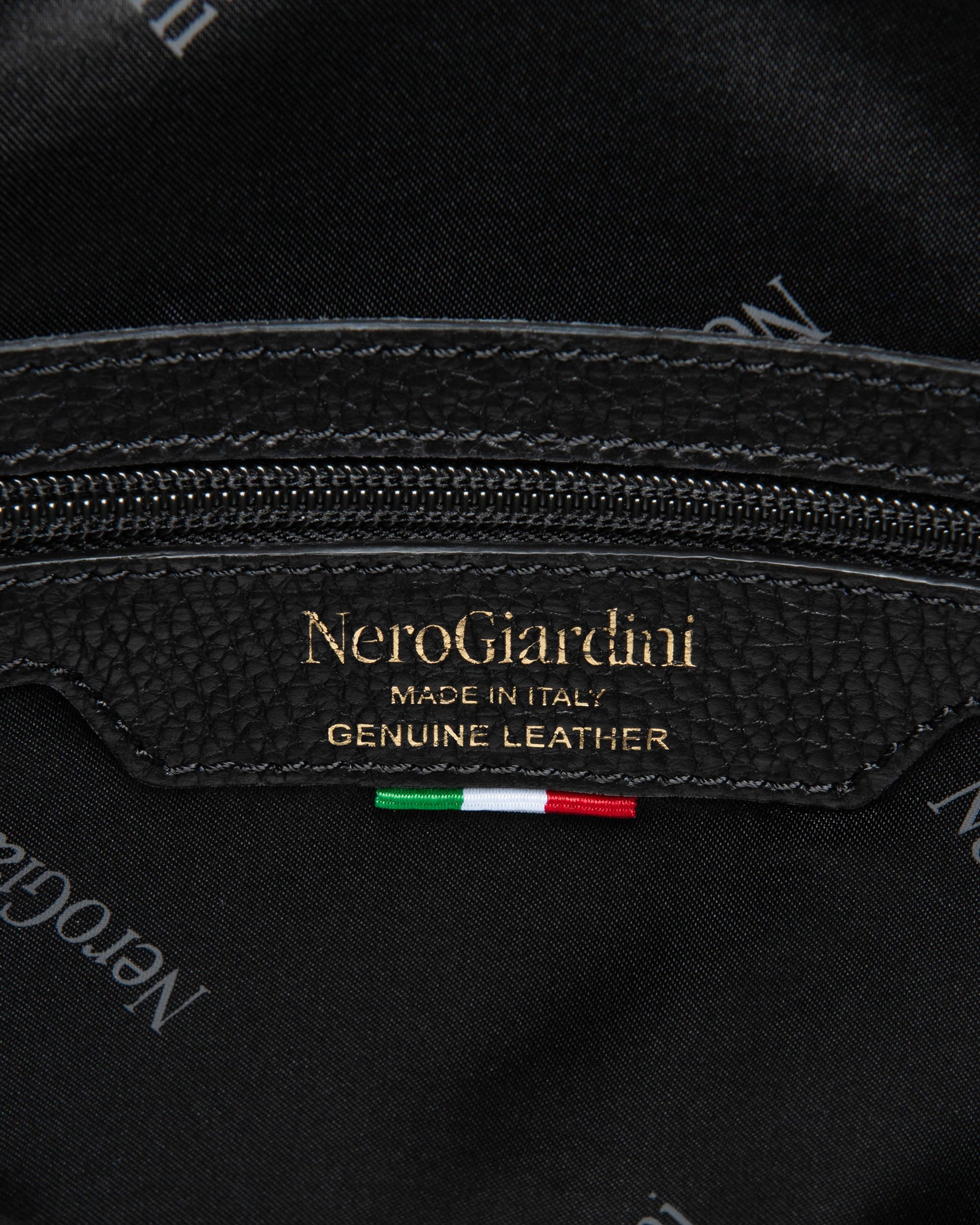 I644351D-Nero