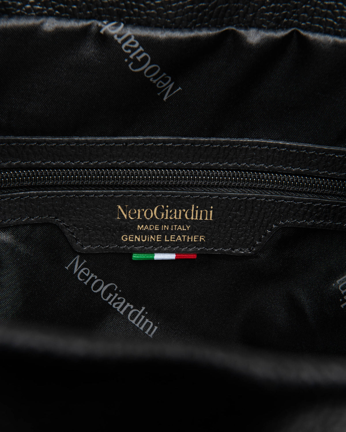 I644353D-Nero