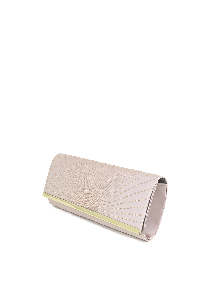 S701-Nudo
