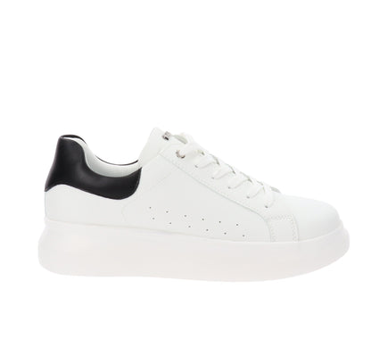 Inblu - Women's Sneakers in Faux Leather