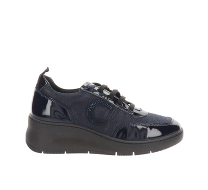 Cinzia Soft - Women's Sneakers in Leather and Fabric